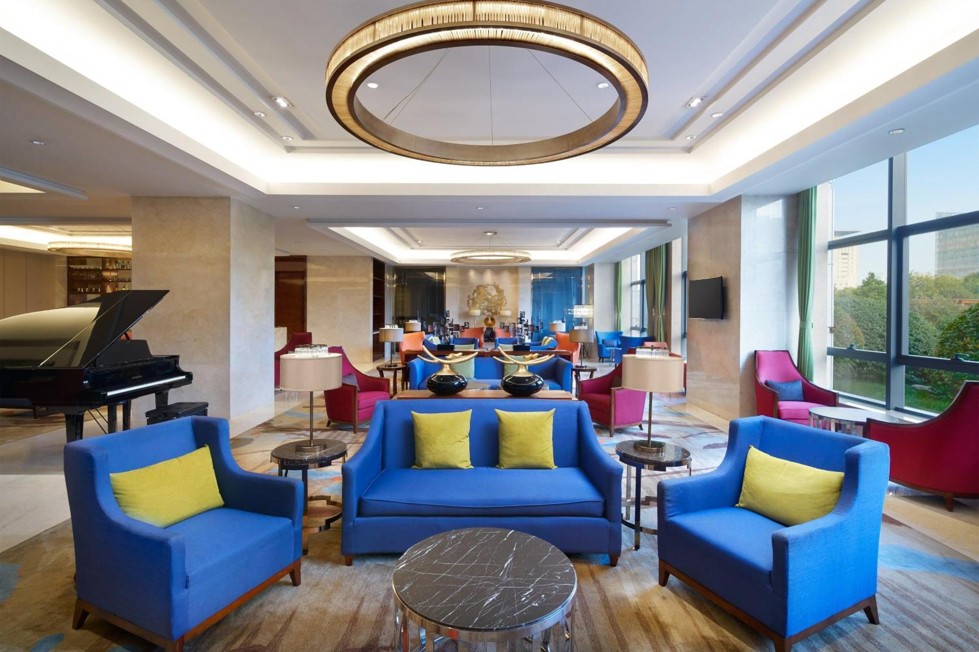 Sheraton Grand Zhengzhou Hotel Exterior foto