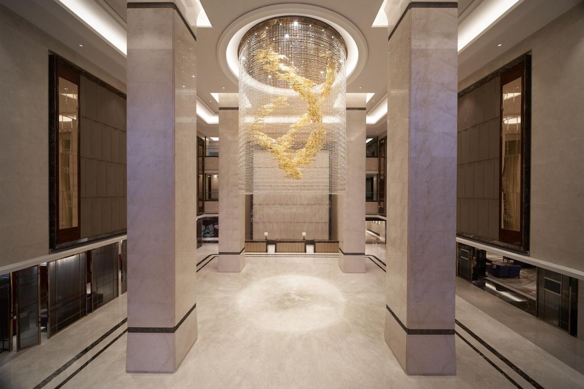 Sheraton Grand Zhengzhou Hotel Exterior foto